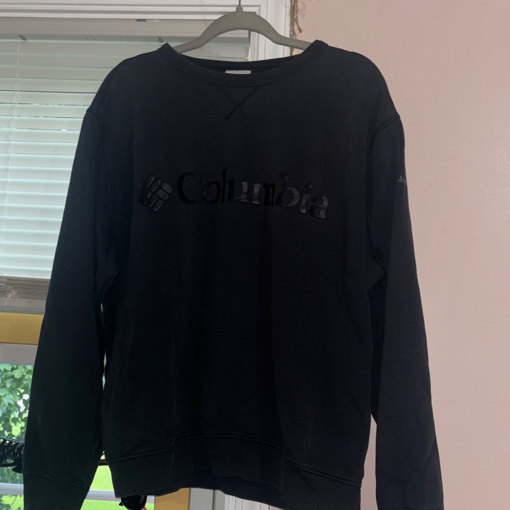 Columbia Women’s Black Logo Crewneck Sweatshirt